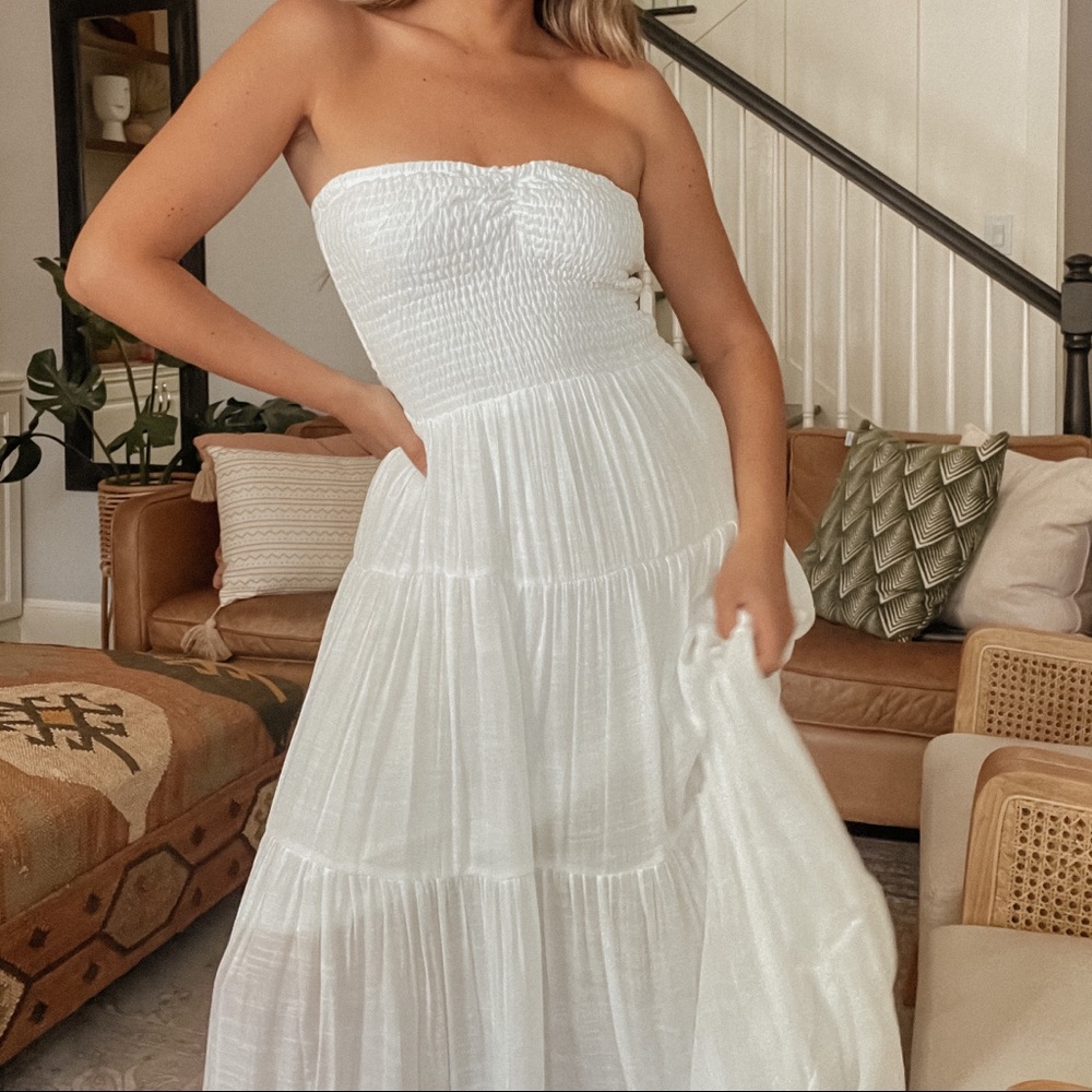 NEW Pretty And Poised White Maxi Dress